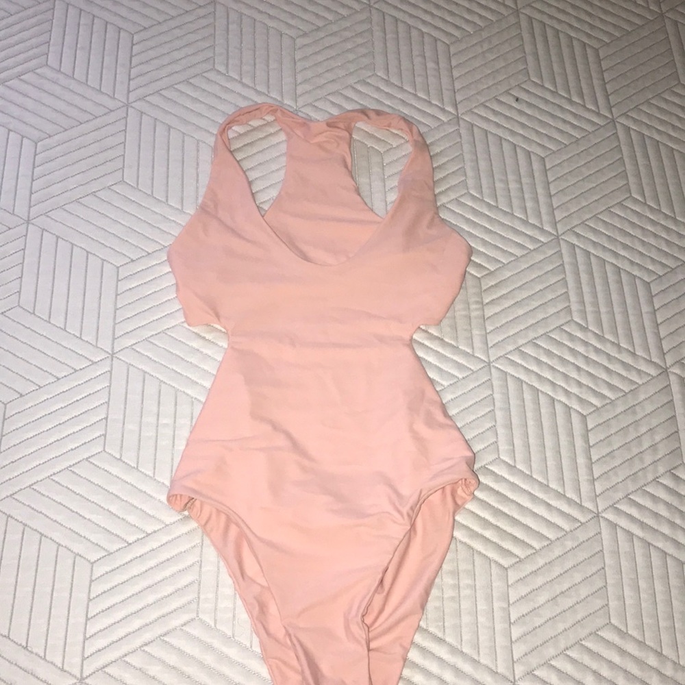 One piece bathing suit